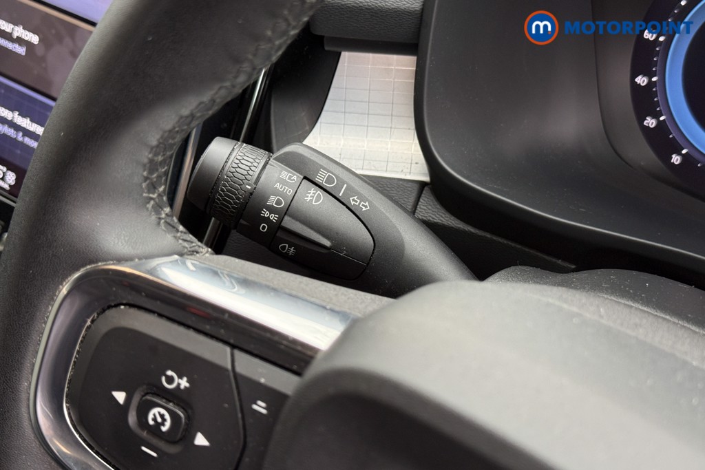 Volvo Xc40 Plus Automatic Petrol SUV - Stock Number (1603682) - 17th supplementary image