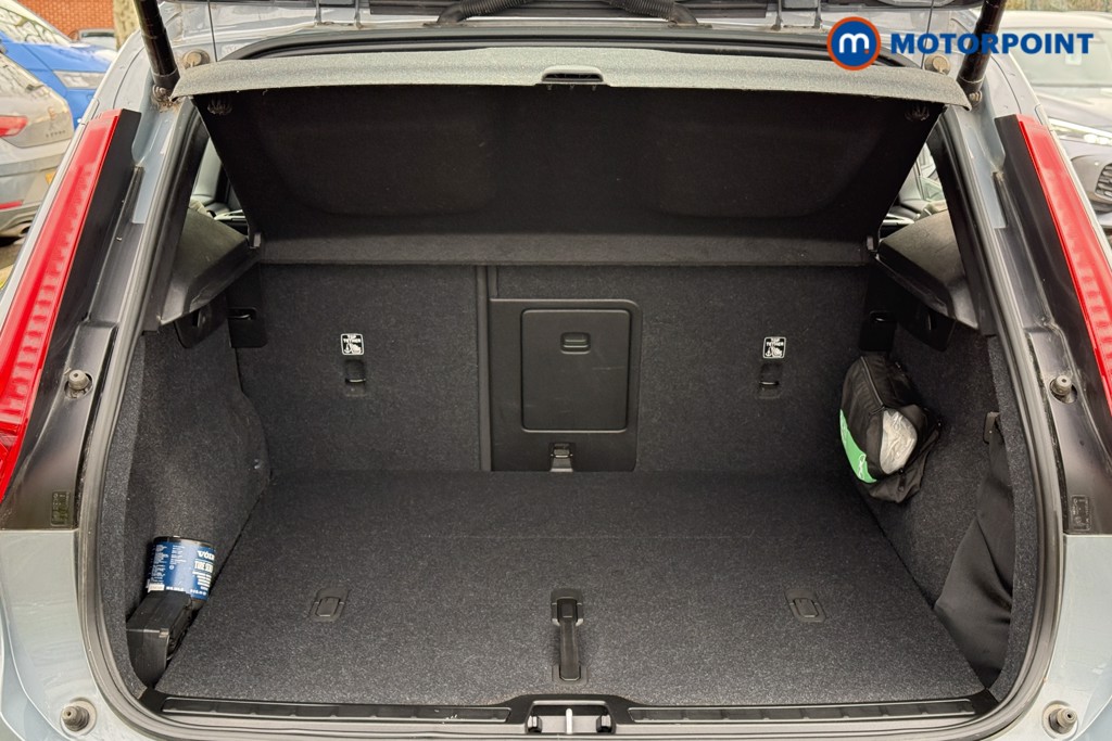 Volvo Xc40 Plus Automatic Petrol SUV - Stock Number (1603682) - 26th supplementary image