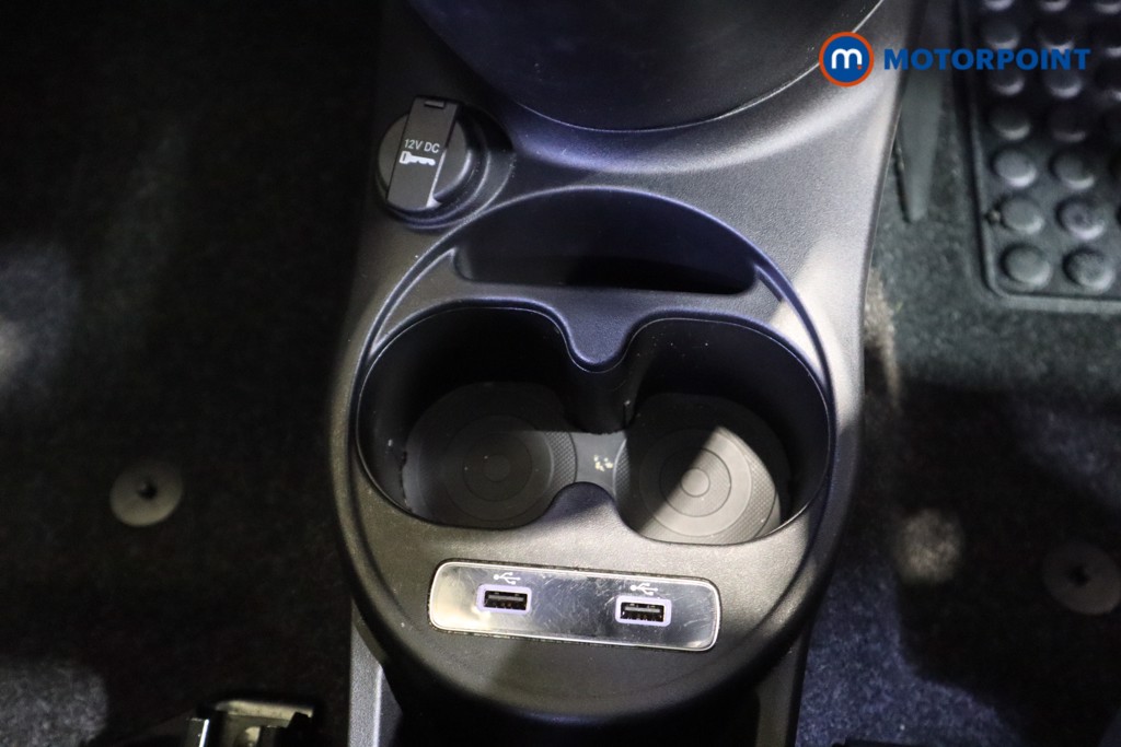 Fiat 500 RED Manual Petrol Hatchback - Stock Number (1603737) - 17th supplementary image