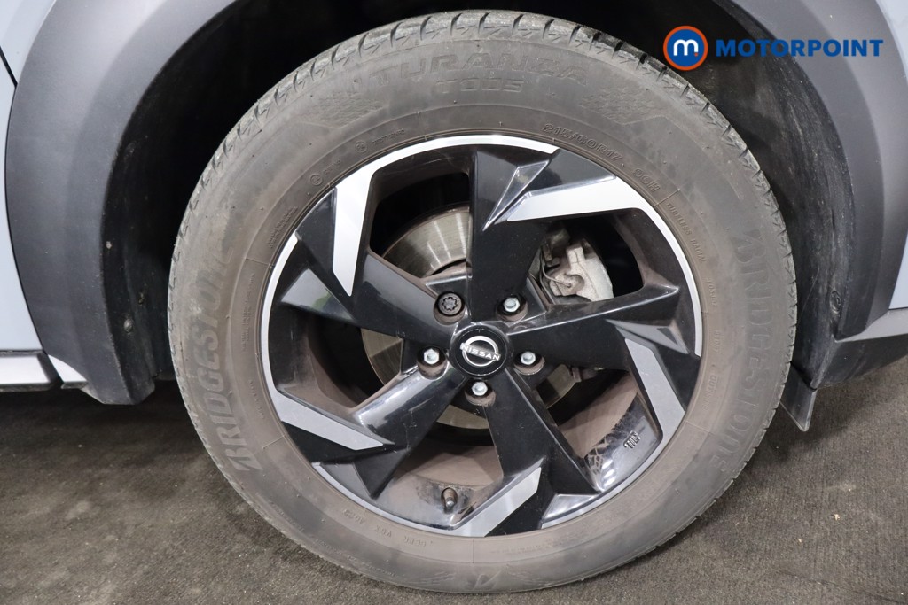 Nissan Juke N-Connecta Manual Petrol SUV - Stock Number (1603815) - 26th supplementary image