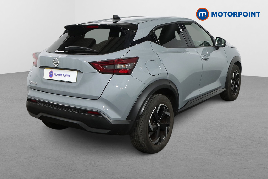 Nissan Juke N-Connecta Manual Petrol SUV - Stock Number (1603815) - Drivers side rear corner