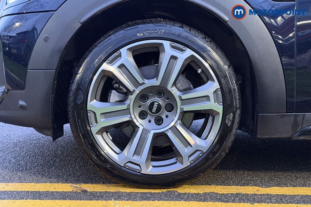 Mini Countryman Cooper S Exclusive Automatic Petrol SUV - Stock Number (1603873) - 32nd supplementary image