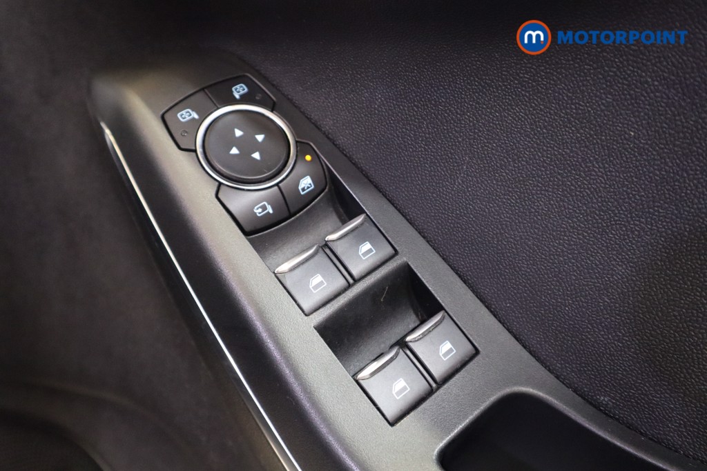 Ford Fiesta Active X Manual Petrol Hatchback - Stock Number (1603877) - 13th supplementary image