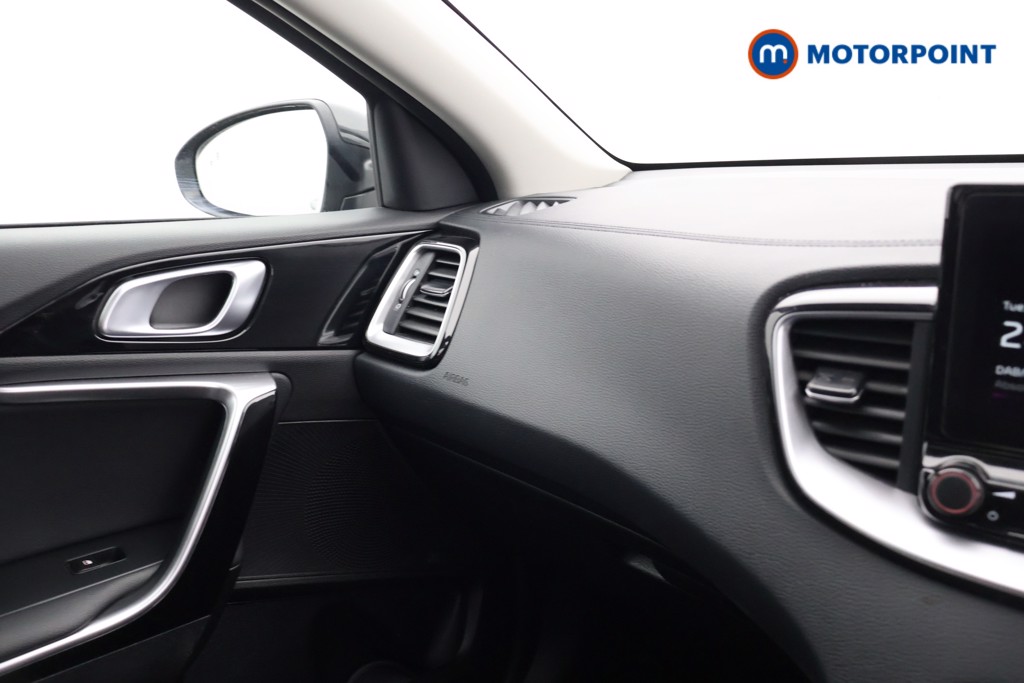 KIA Xceed 4 Manual Petrol Hatchback - Stock Number (1603992) - 11th supplementary image