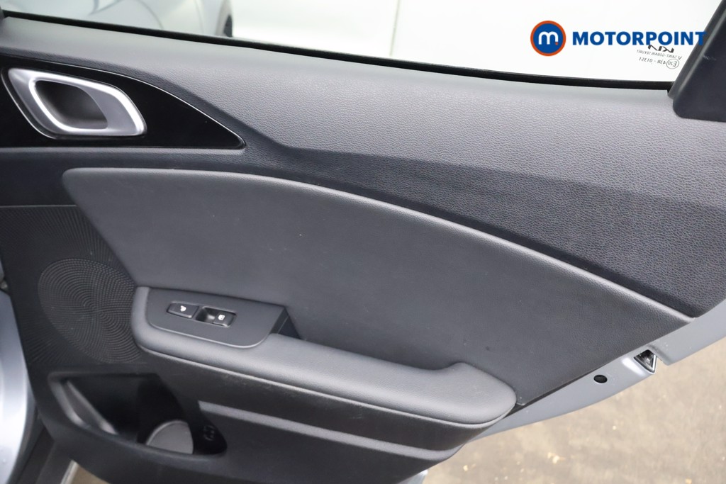 KIA Xceed 4 Manual Petrol Hatchback - Stock Number (1603992) - 21st supplementary image