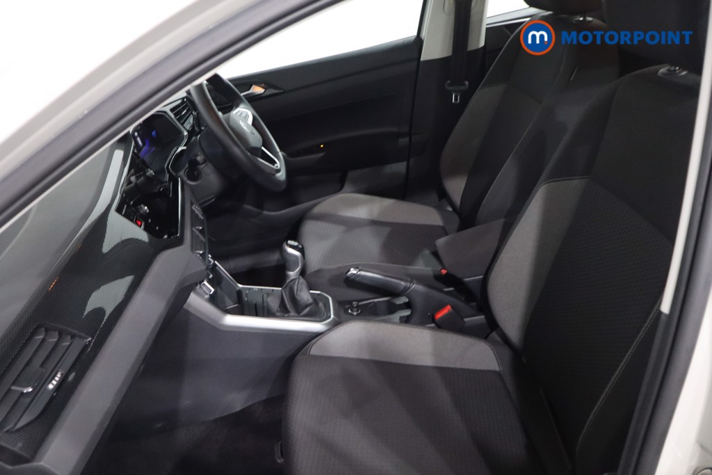 Volkswagen Polo Life Manual Petrol Hatchback - Stock Number (1604088) - 4th supplementary image