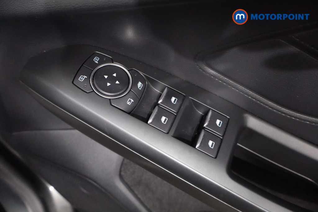 Ford Focus Titanium X Automatic Diesel Hatchback - Stock Number (1604149) - 27th supplementary image