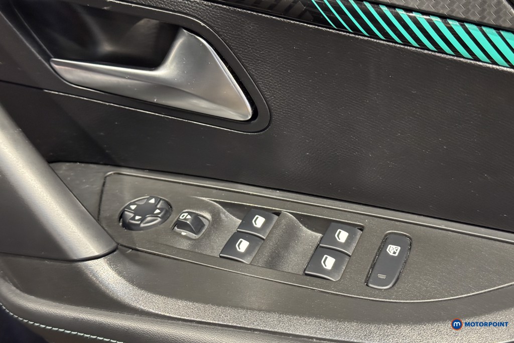 Peugeot 2008 Allure Automatic Petrol SUV - Stock Number (1604202) - 11th supplementary image