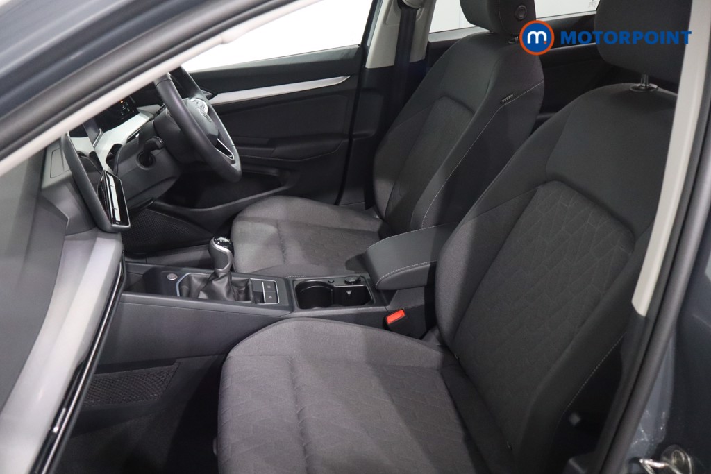 Volkswagen Golf Match Manual Petrol Hatchback - Stock Number (1604239) - 4th supplementary image