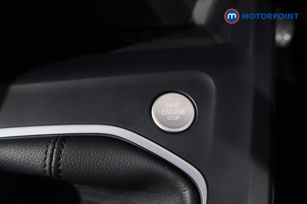 Volkswagen Golf Match Manual Petrol Hatchback - Stock Number (1604239) - 20th supplementary image