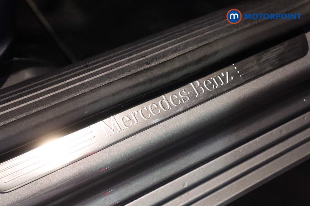 Mercedes-Benz A Class Sport Automatic Diesel Hatchback - Stock Number (1604307) - 13th supplementary image