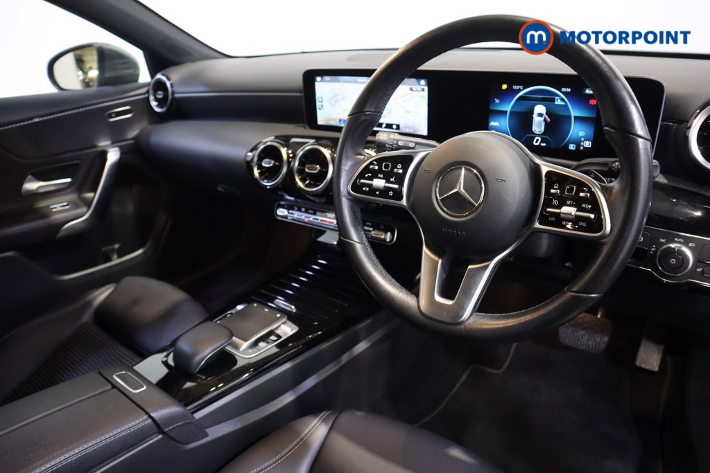 Mercedes-Benz A Class Sport Automatic Diesel Hatchback - Stock Number (1604307) - 1st supplementary image