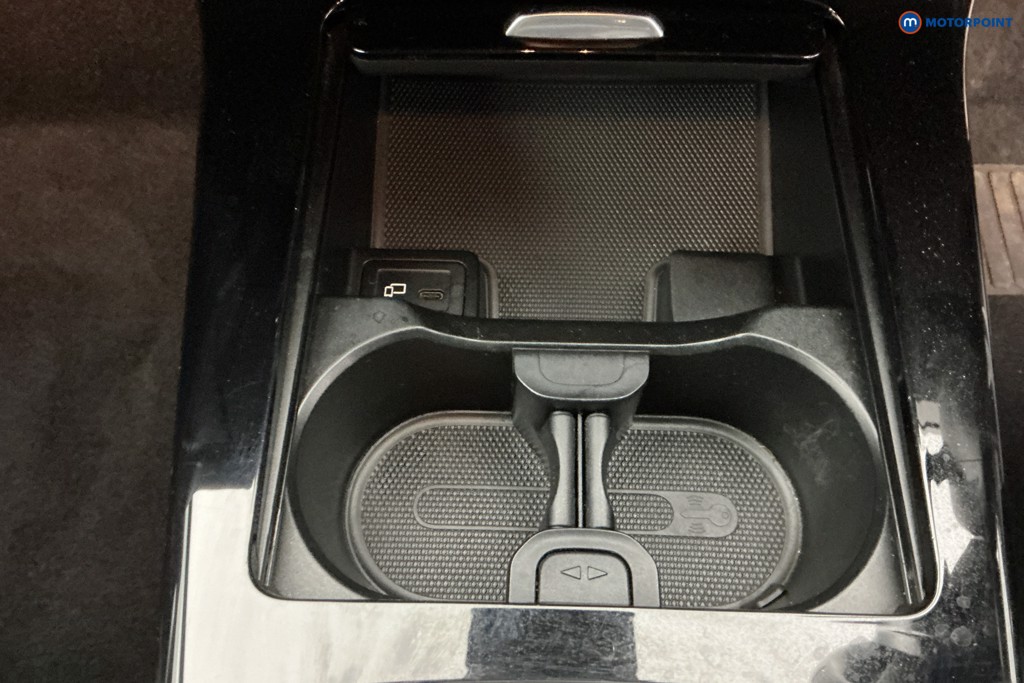 Mercedes-Benz A Class Amg Line Automatic Diesel Hatchback - Stock Number (1553018) - 17th supplementary image