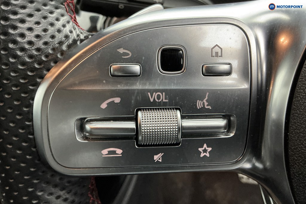 Mercedes-Benz A Class Amg Line Automatic Diesel Hatchback - Stock Number (1553018) - 20th supplementary image