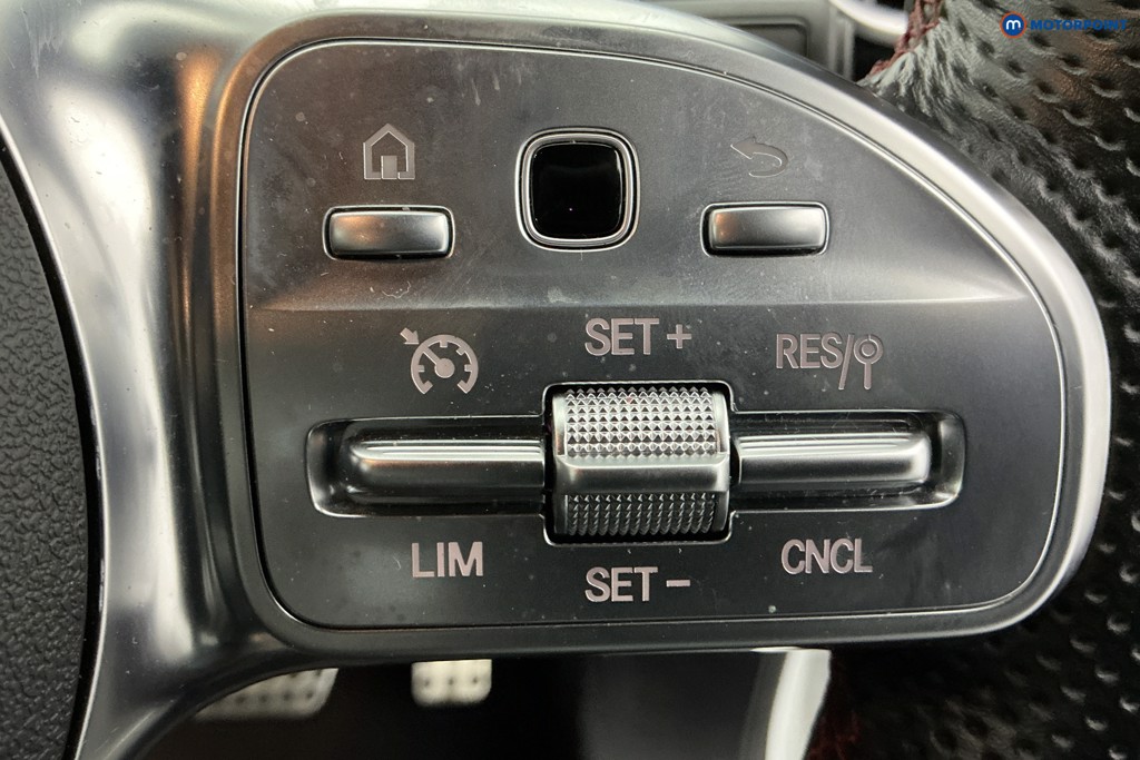 Mercedes-Benz A Class Amg Line Automatic Diesel Hatchback - Stock Number (1553018) - 21st supplementary image