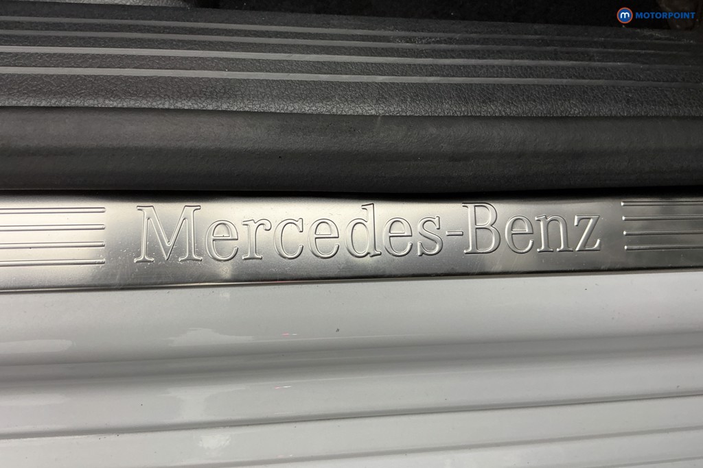 Mercedes-Benz A Class Amg Line Automatic Diesel Hatchback - Stock Number (1553018) - 23rd supplementary image