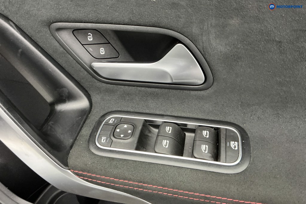 Mercedes-Benz A Class Amg Line Automatic Diesel Hatchback - Stock Number (1553018) - 25th supplementary image