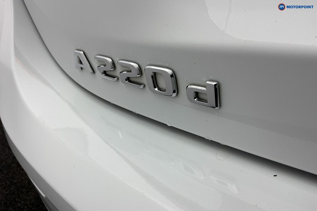 Mercedes-Benz A Class Amg Line Automatic Diesel Hatchback - Stock Number (1553018) - 34th supplementary image