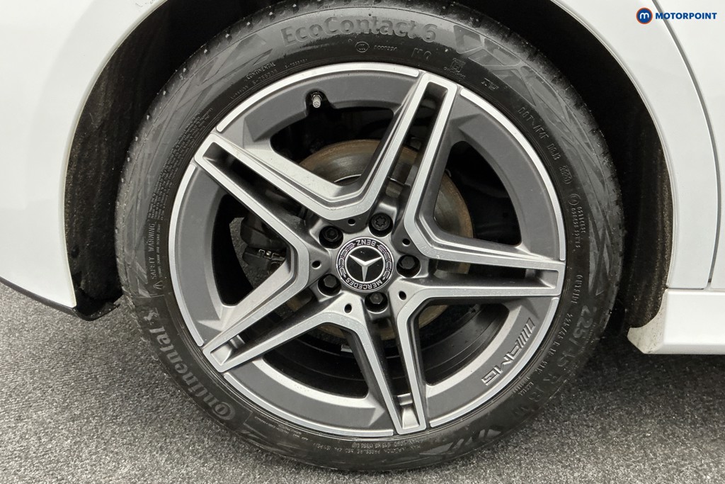 Mercedes-Benz A Class Amg Line Automatic Diesel Hatchback - Stock Number (1553018) - 37th supplementary image