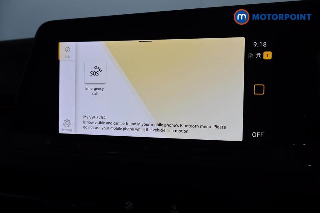 Volkswagen Golf R-Line Manual Petrol Hatchback - Stock Number (1575117) - 4th supplementary image