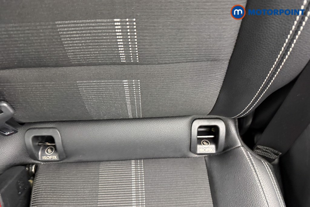 Mercedes-Benz GLA Urban Edition Automatic Petrol SUV - Stock Number (1579467) - 23rd supplementary image