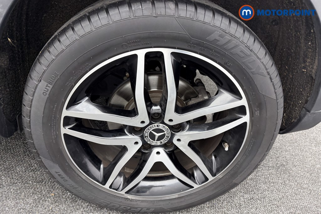 Mercedes-Benz GLA Urban Edition Automatic Petrol SUV - Stock Number (1579467) - 29th supplementary image