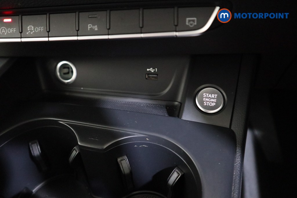 Audi A4 Technik Automatic Petrol Saloon - Stock Number (1583838) - 8th supplementary image