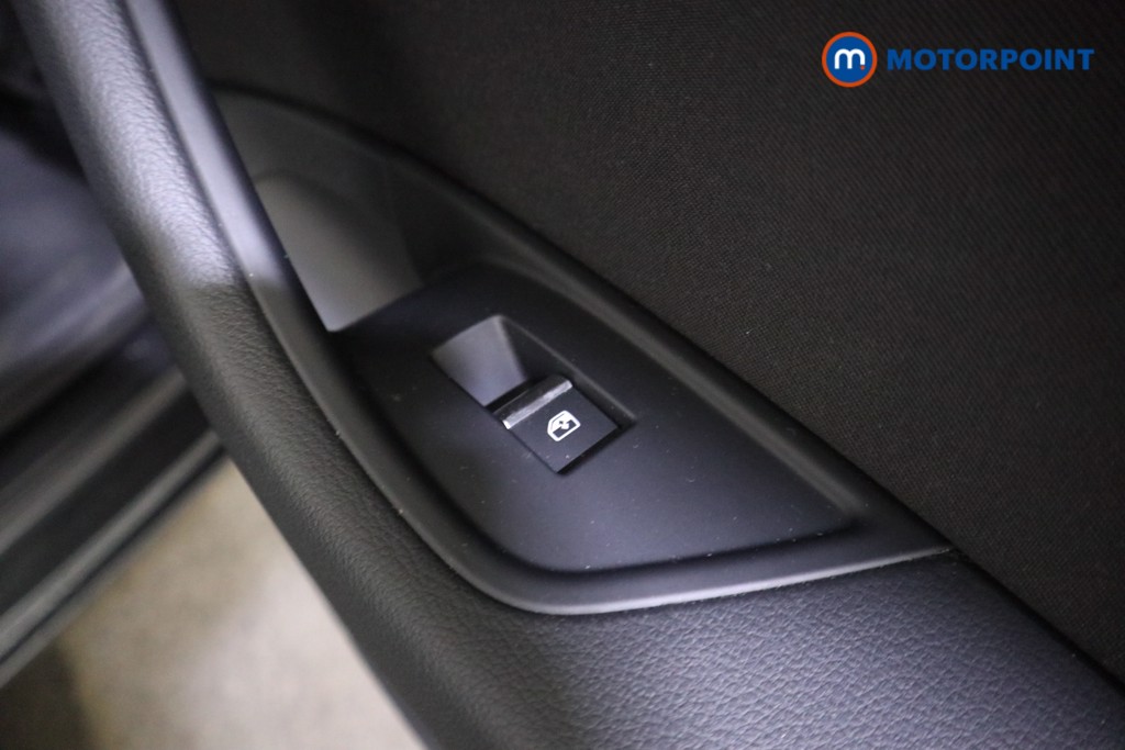 Audi A4 Technik Automatic Petrol Saloon - Stock Number (1583838) - 18th supplementary image