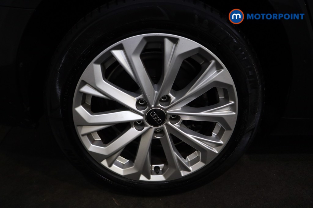 Audi A4 Technik Automatic Petrol Saloon - Stock Number (1583838) - 20th supplementary image