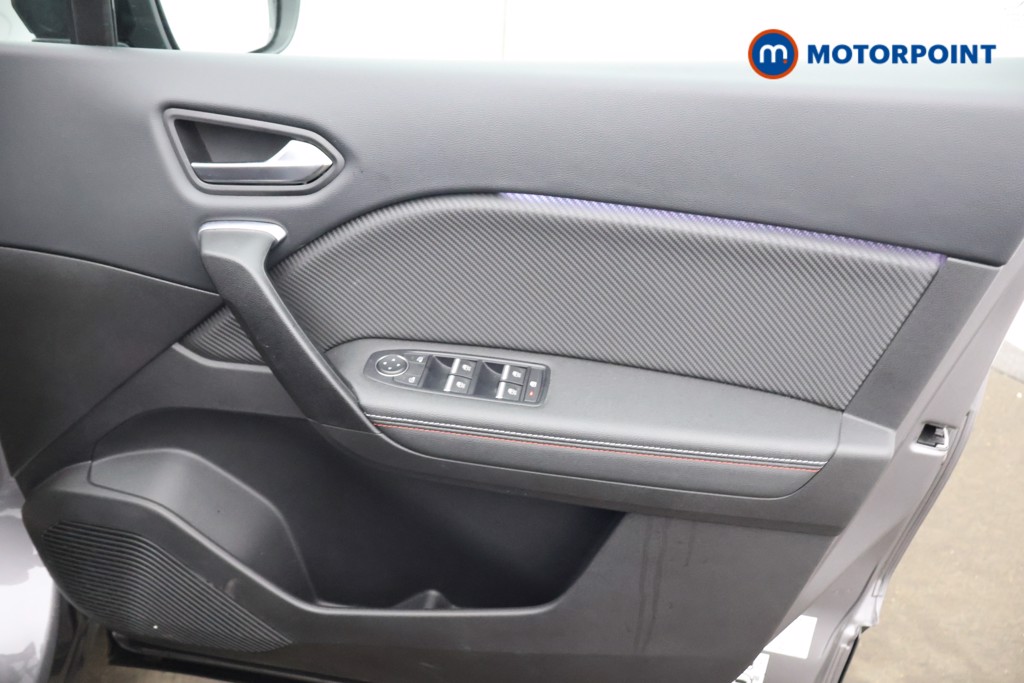 Renault Captur R.S. Line Manual Petrol SUV - Stock Number (1587567) - 12th supplementary image