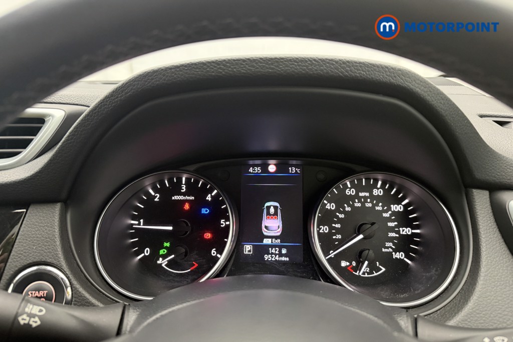 Nissan Qashqai Tekna Automatic Diesel SUV - Stock Number (1588155) - 9th supplementary image