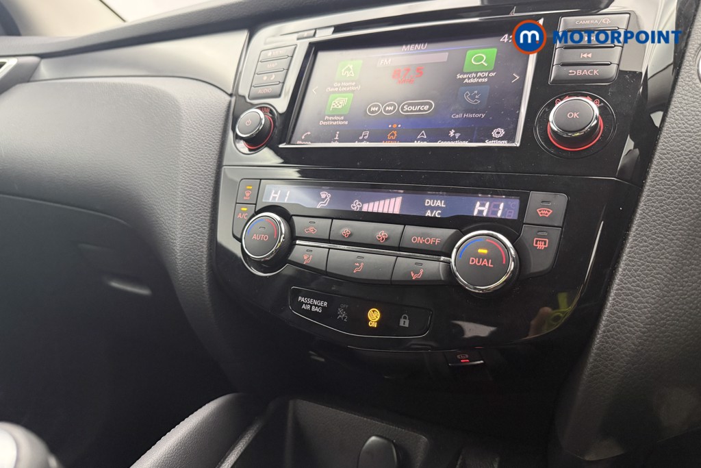 Nissan Qashqai Tekna Automatic Diesel SUV - Stock Number (1588155) - 13th supplementary image