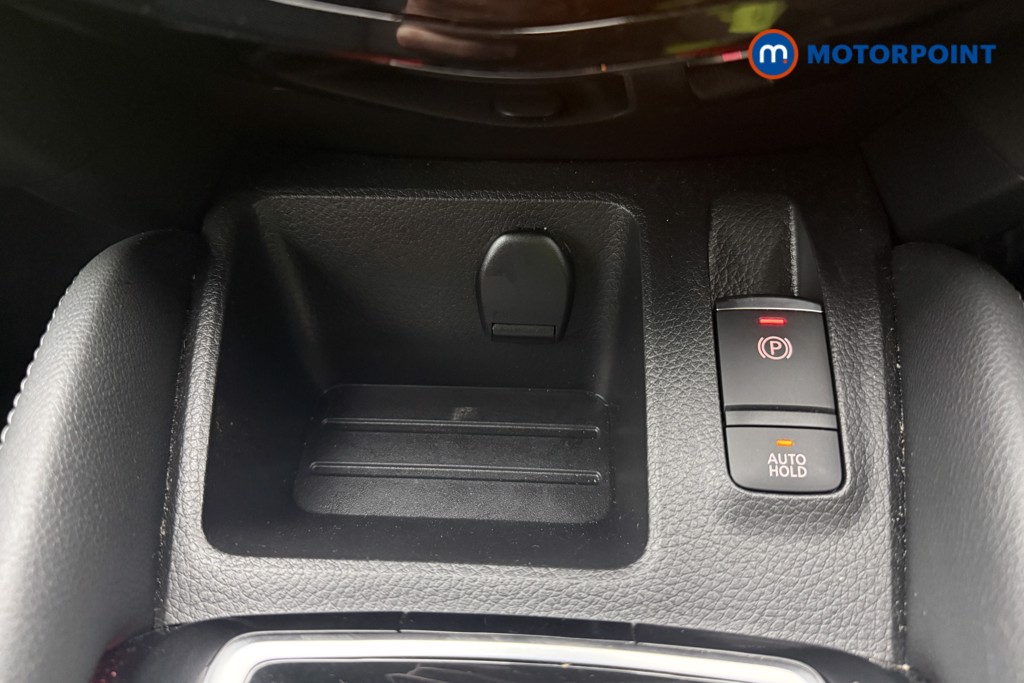 Nissan Qashqai Tekna Automatic Diesel SUV - Stock Number (1588155) - 14th supplementary image