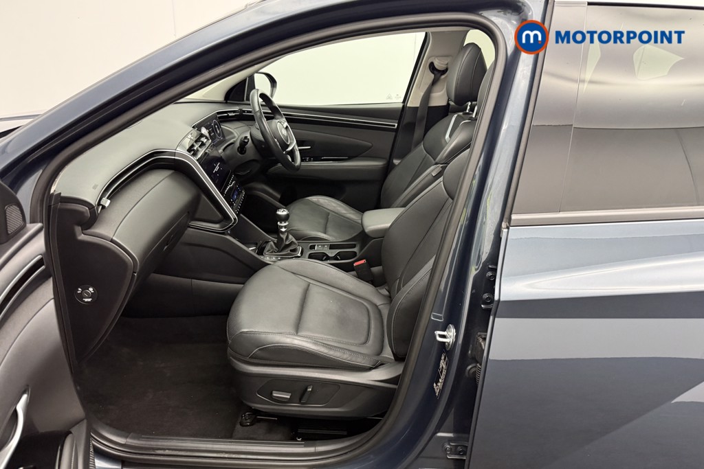 Hyundai Tucson Ultimate Manual Petrol SUV - Stock Number (1589000) - 2nd supplementary image