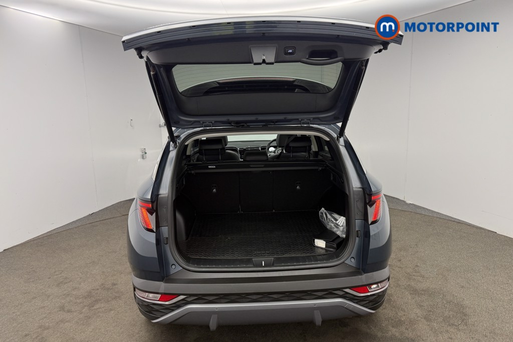Hyundai Tucson Ultimate Manual Petrol SUV - Stock Number (1589000) - 12th supplementary image