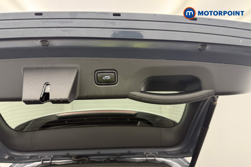 Hyundai Tucson Ultimate Manual Petrol SUV - Stock Number (1589000) - 15th supplementary image