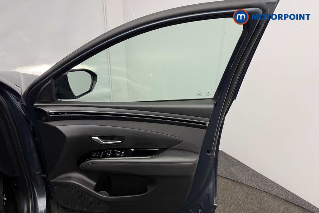 Hyundai Tucson Ultimate Manual Petrol SUV - Stock Number (1589000) - 21st supplementary image