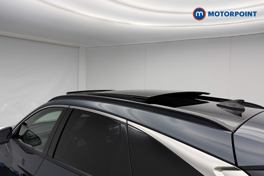 Hyundai Tucson Ultimate Manual Petrol SUV - Stock Number (1589000) - 1st supplementary image