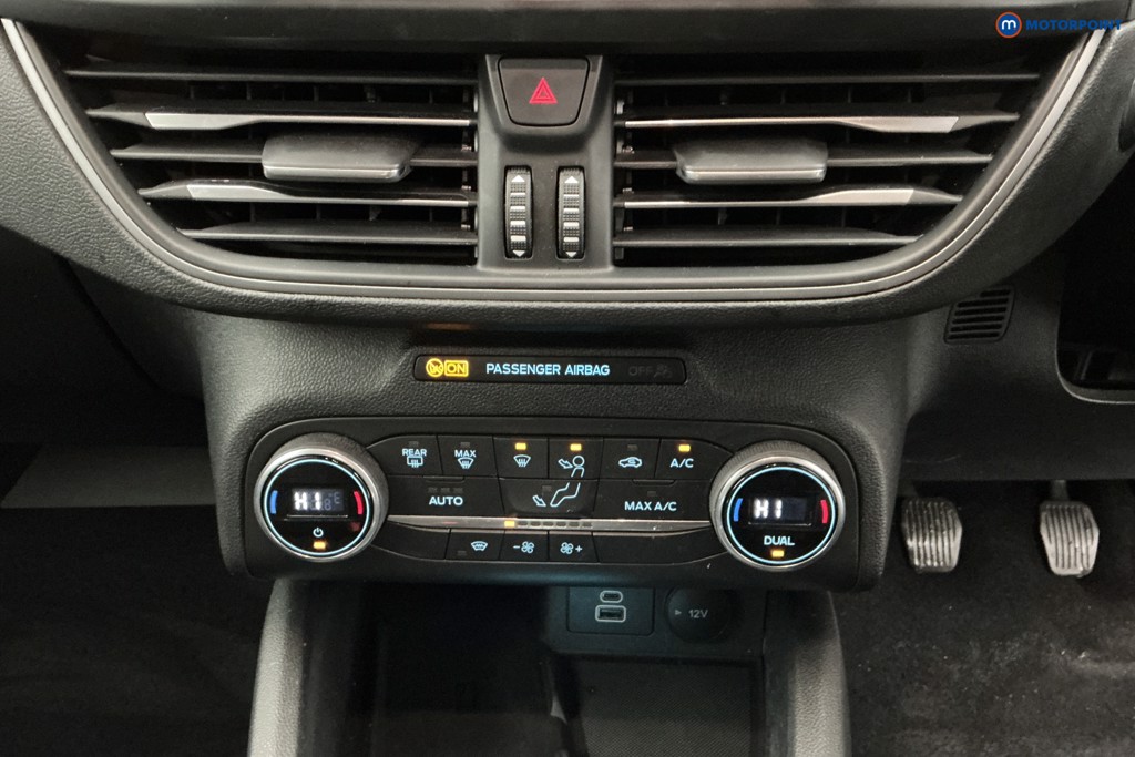 Ford Focus St-Line Manual Petrol Hatchback - Stock Number (1592034) - 18th supplementary image