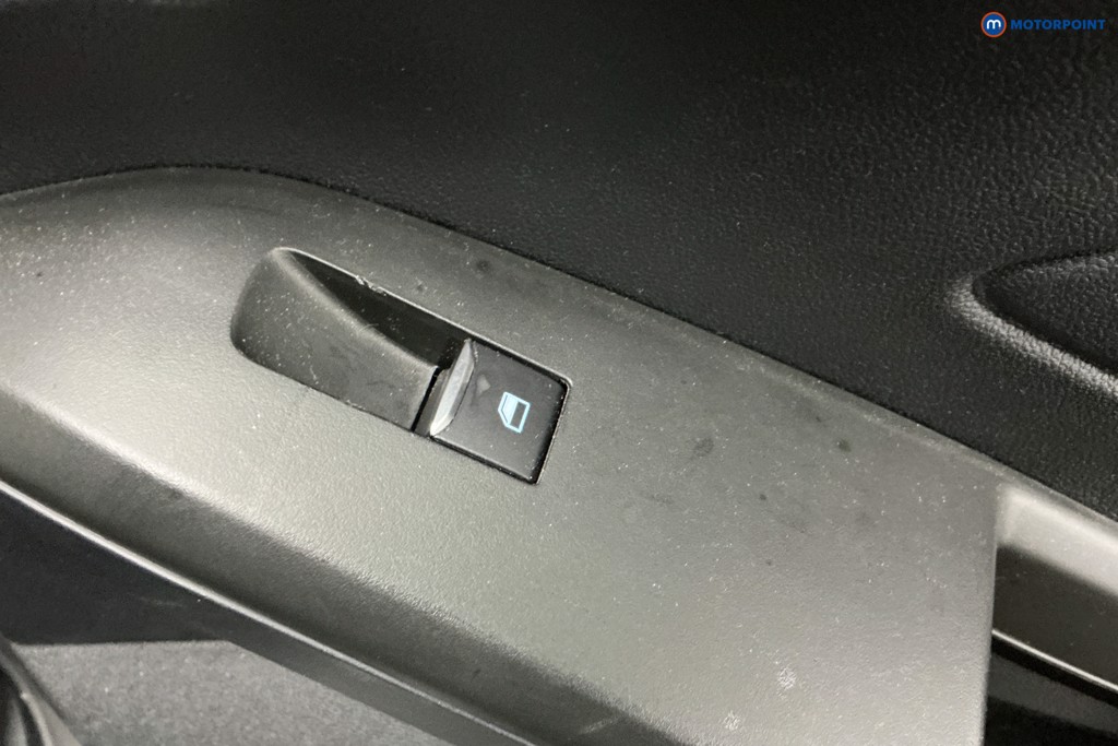 Ford Focus St-Line Manual Petrol Hatchback - Stock Number (1592034) - 27th supplementary image