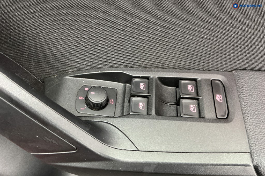 Seat Arona FR Automatic Petrol SUV - Stock Number (1592090) - 23rd supplementary image