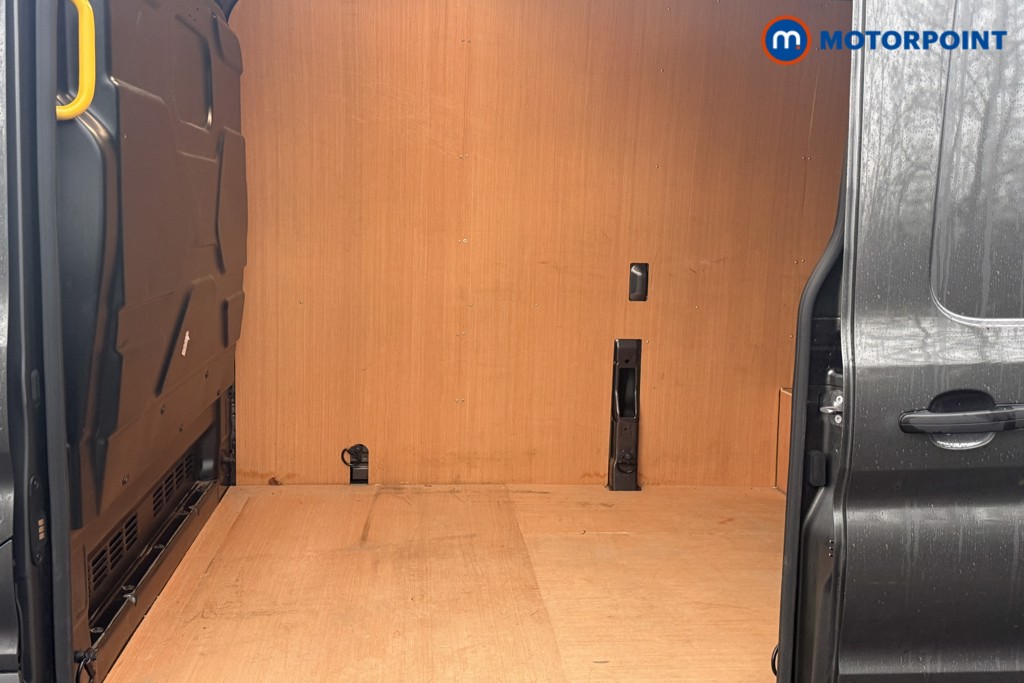 Ford Transit Limited Automatic Diesel Medium Roof Van - Stock Number (1594789) - 13th supplementary image