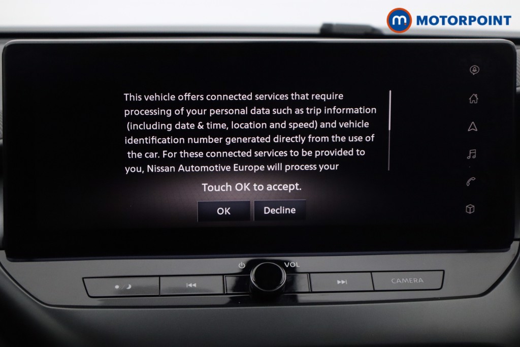 Nissan Juke N-Connecta Manual Petrol SUV - Stock Number (1595674) - 2nd supplementary image