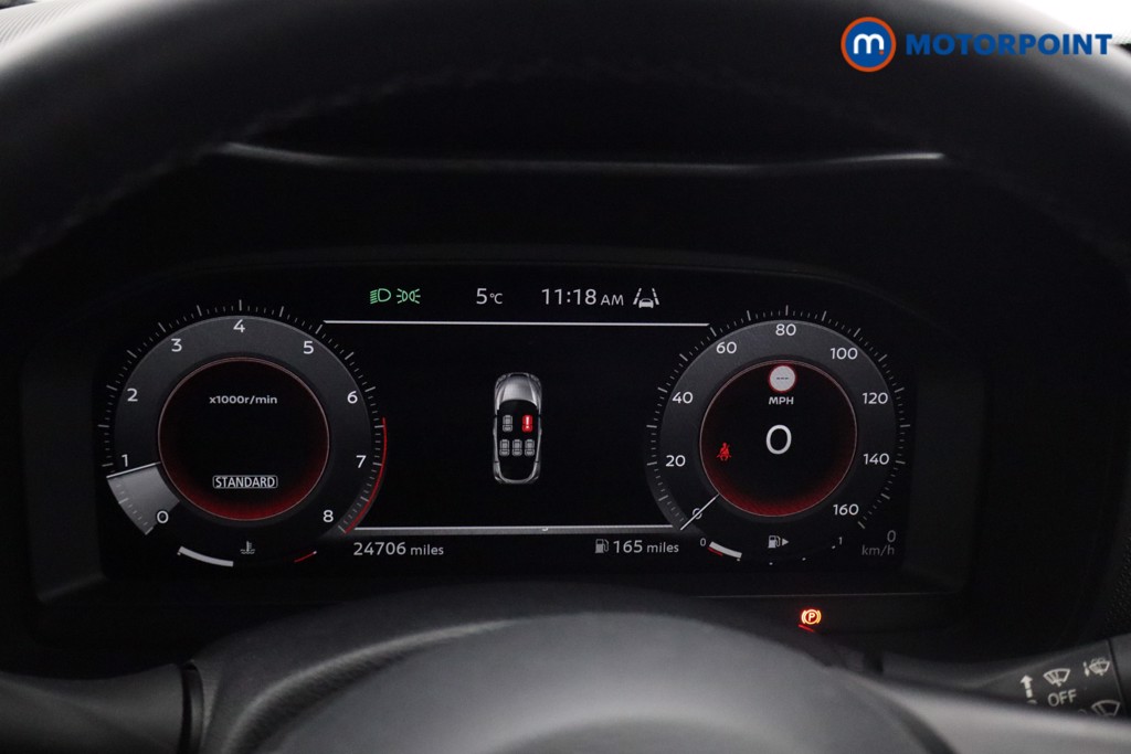 Nissan Juke N-Connecta Manual Petrol SUV - Stock Number (1595674) - 9th supplementary image