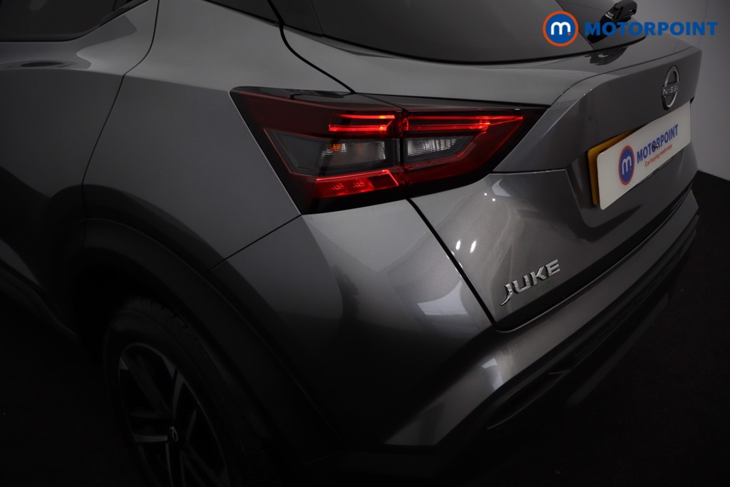 Nissan Juke N-Connecta Manual Petrol SUV - Stock Number (1595674) - 29th supplementary image