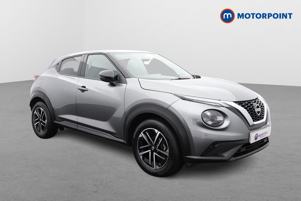 Nissan Juke N-Connecta Manual Petrol SUV - Stock Number (1595674) - Drivers side front corner