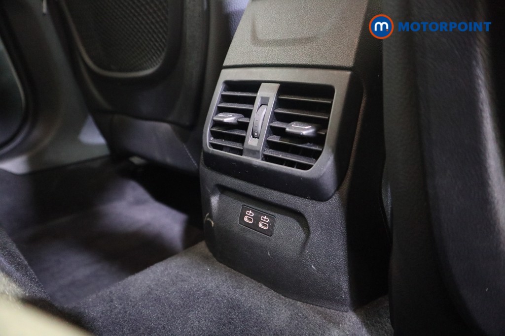 BMW 1 Series Sport Automatic Petrol Hatchback - Stock Number (1597206) - 17th supplementary image