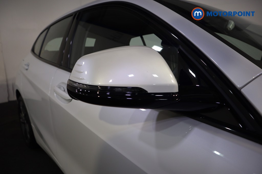 BMW 1 Series Sport Automatic Petrol Hatchback - Stock Number (1597206) - 28th supplementary image