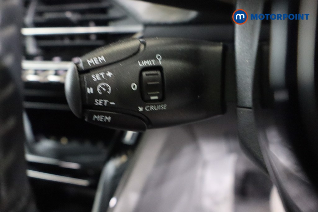 Peugeot 208 Allure Premium Automatic Petrol Hatchback - Stock Number (1598146) - 16th supplementary image