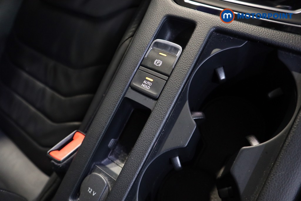 Volkswagen Arteon R-Line Edition Automatic Petrol Hatchback - Stock Number (1598183) - 11th supplementary image
